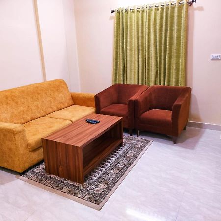 Hotel Bulande Comforts 1 Bhk Flat Manyata Tech Park バンガロール エクステリア 写真