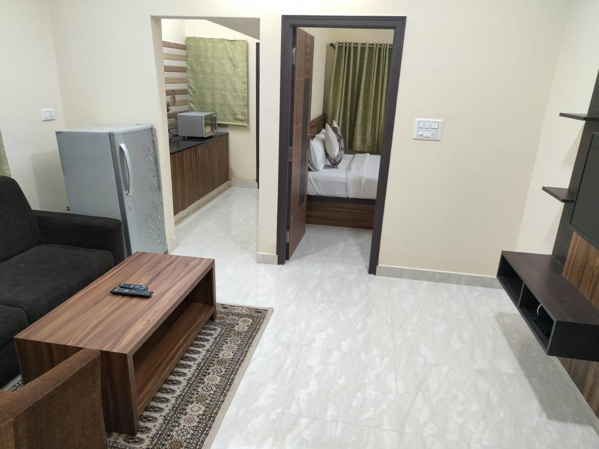 Hotel Bulande Comforts 1 Bhk Flat Manyata Tech Park バンガロール エクステリア 写真