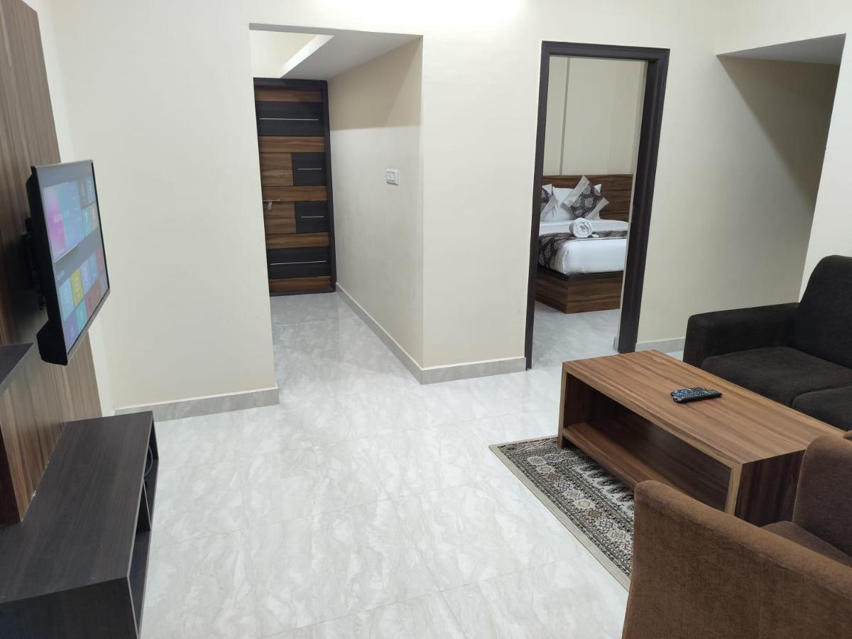 Hotel Bulande Comforts 1 Bhk Flat Manyata Tech Park バンガロール エクステリア 写真